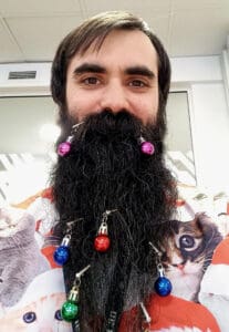 Indie Sci and Fantasy fan, Tom Bookbeard. Those baubles sucked to remove.